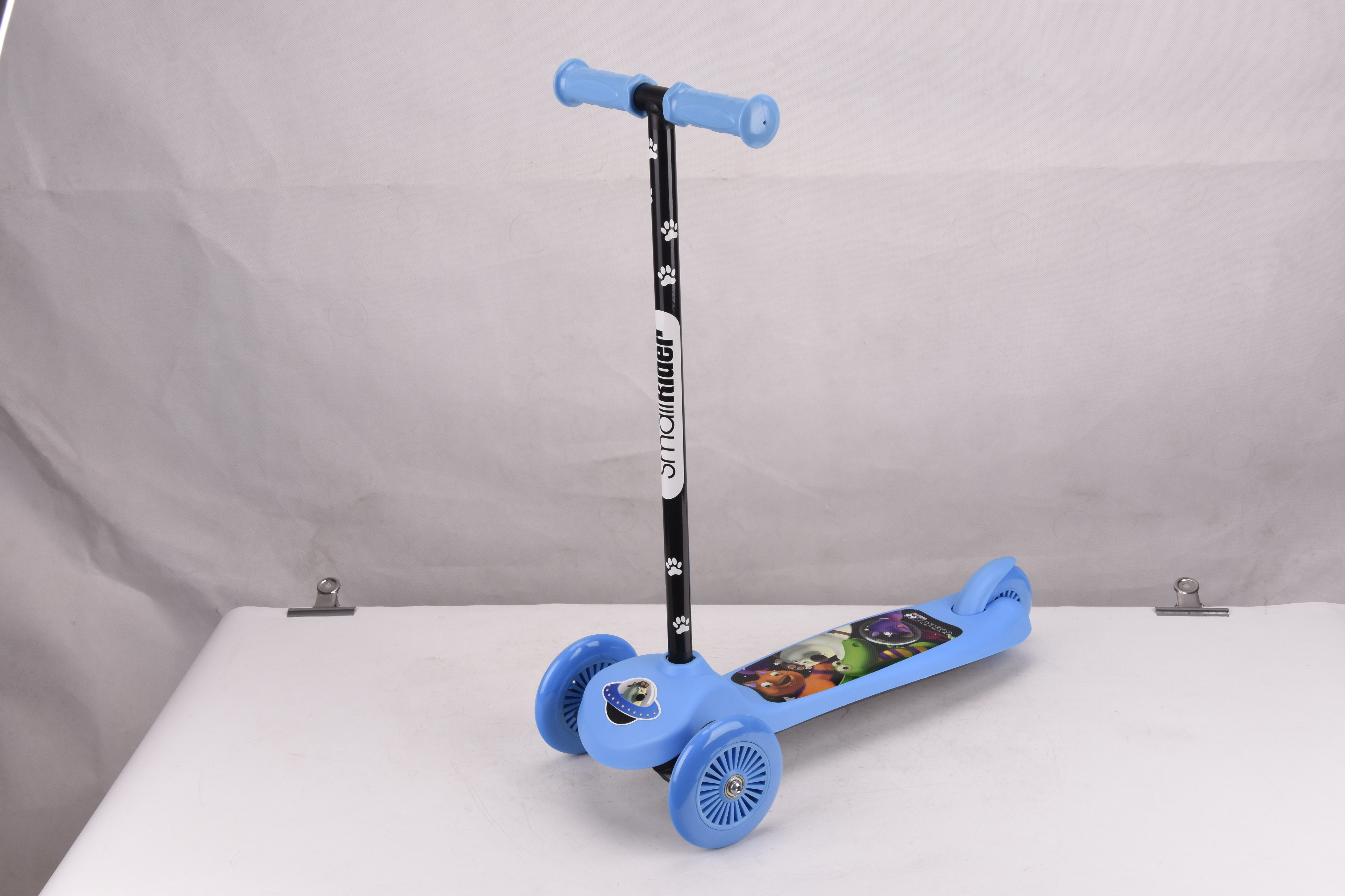  Tri- Wheel Scooter with PVC Wheel